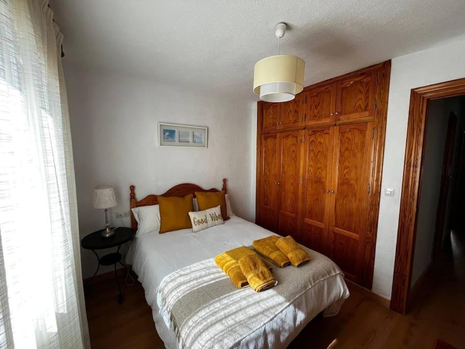 Casa De 5 Habitaciones Hasta 9 Plazas, La Casilla En Durcal, Granada Luaran gambar